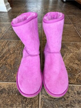 UGG Classic Short Suede Shearling Pull On Boots- Pink/Purple, Women’s Size 7
